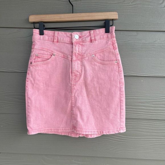 Bershka Dresses & Skirts - Bershka pink denim skirt